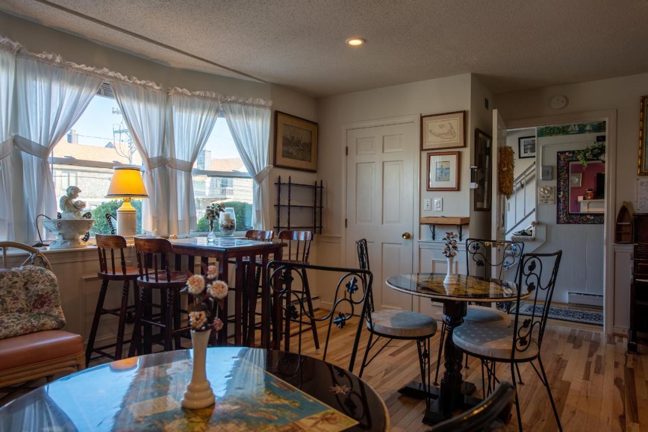 هيانيس A Cape Cod Ocean Manor Inn المظهر الخارجي الصورة