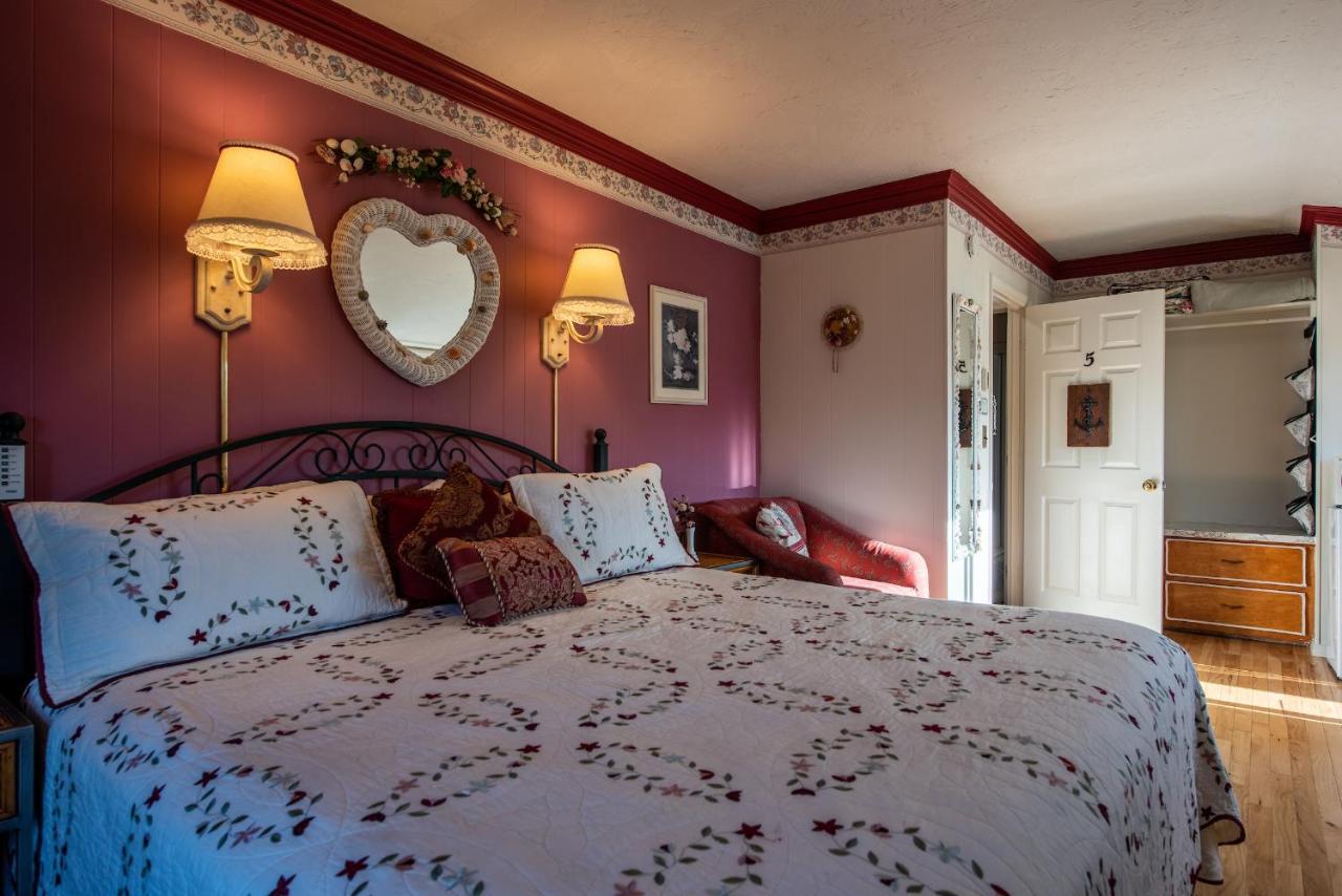 هيانيس A Cape Cod Ocean Manor Inn المظهر الخارجي الصورة