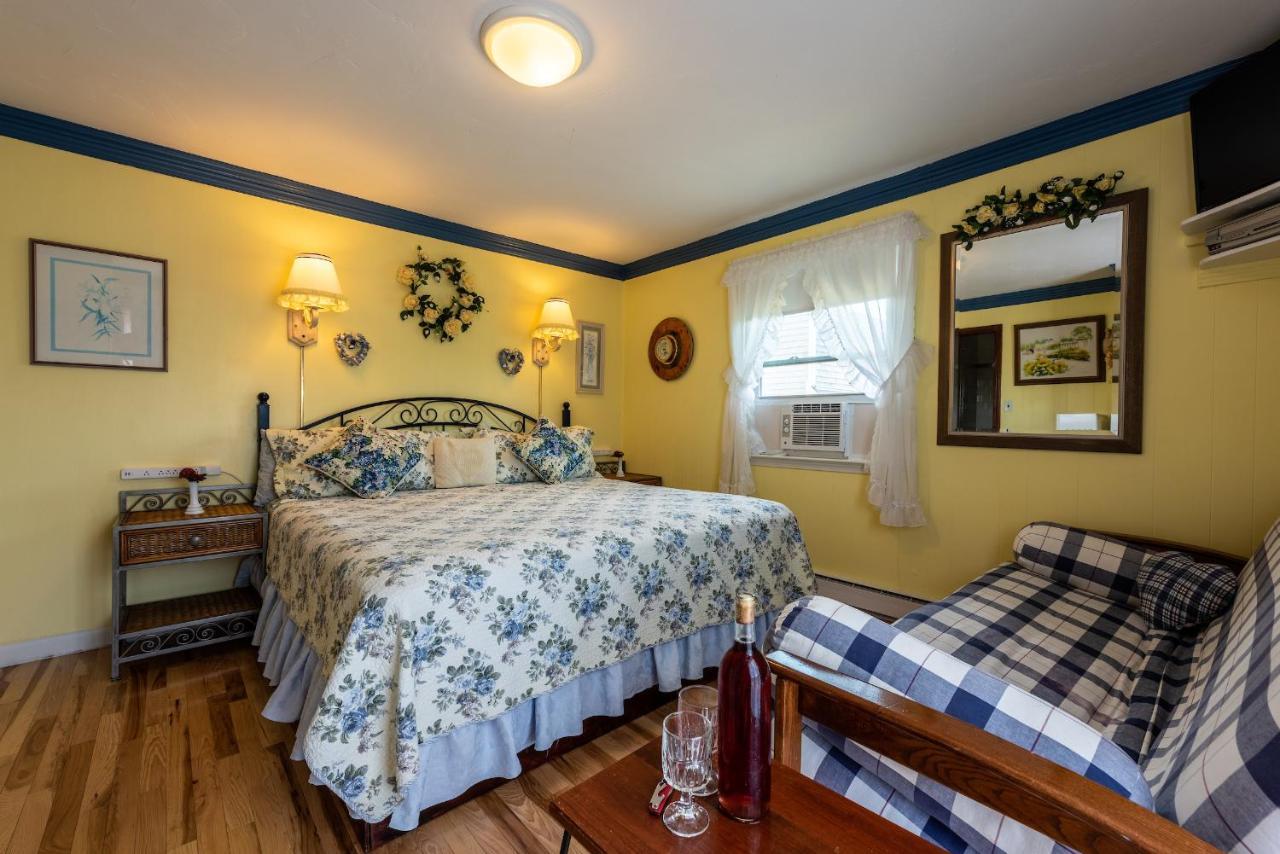 هيانيس A Cape Cod Ocean Manor Inn المظهر الخارجي الصورة